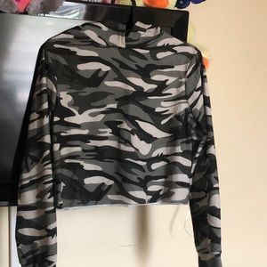 NWP Womens crop shirt